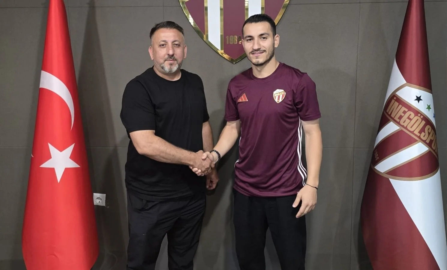 İnegölspor Keleşoğlu ile imzaladı!