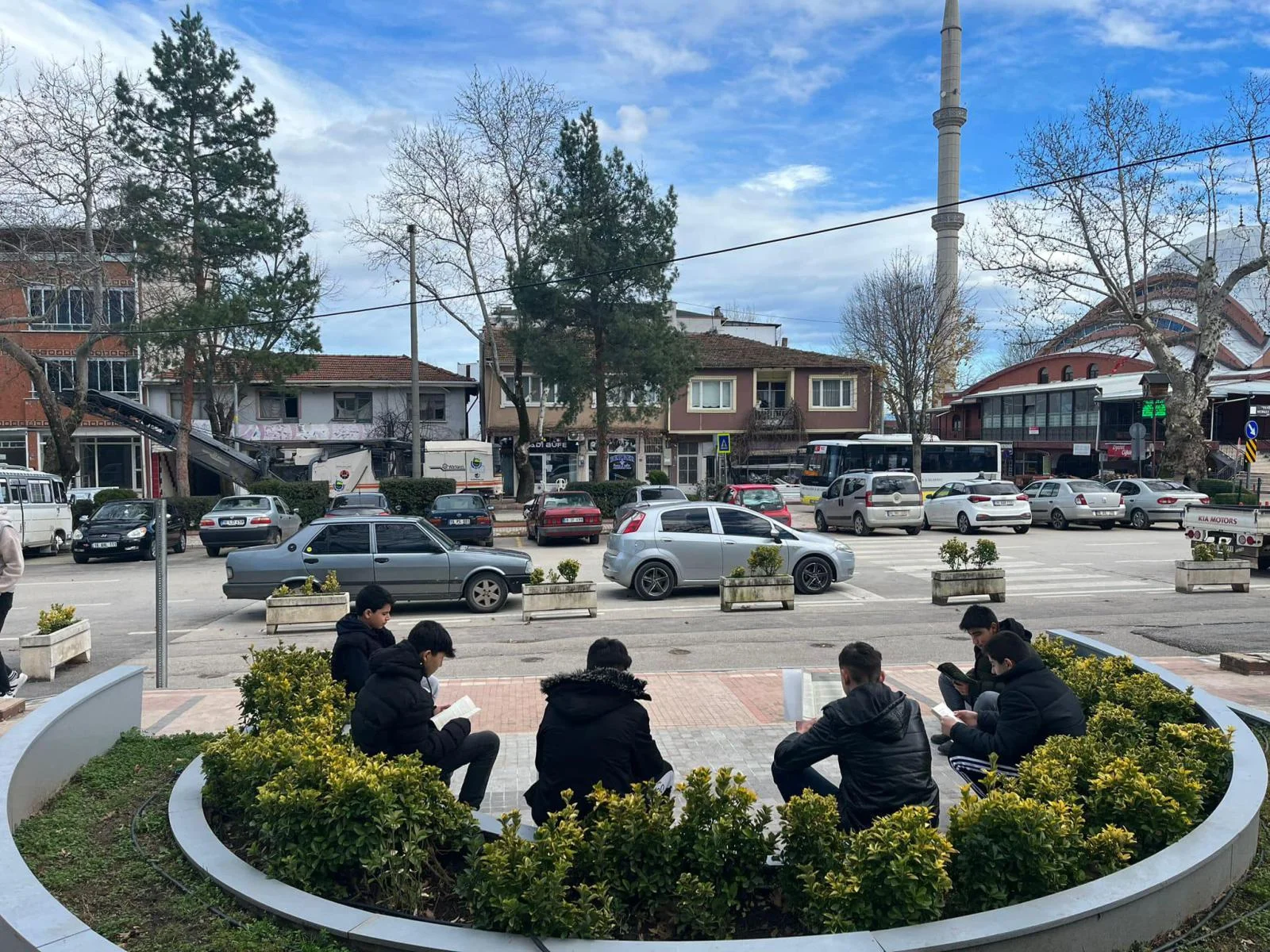 İnegöl'ün o mahallesi tekrar belediye olmak için valiliğe başvurdu