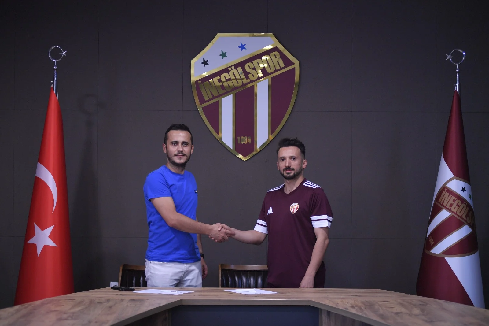 İnegölspor Özcan Aydın ile sözleşme uzattı!