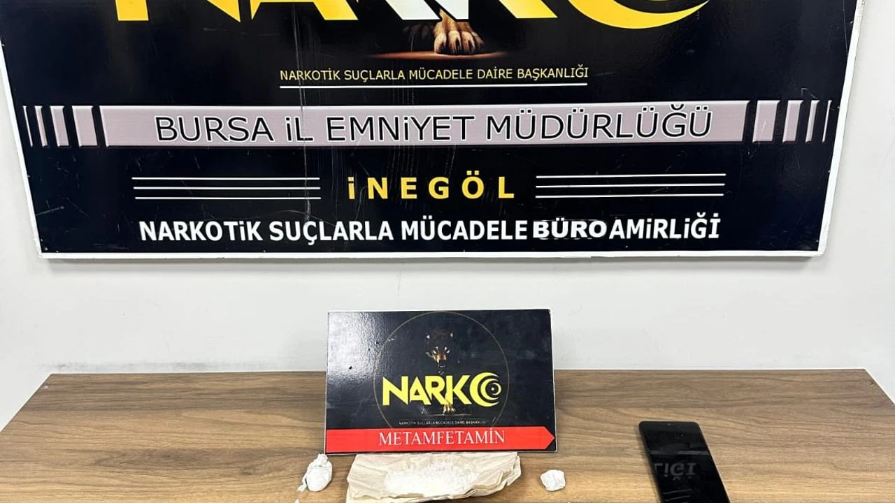 İnegöl'de aracını uyuşturucu yuvasına çevirmiş!