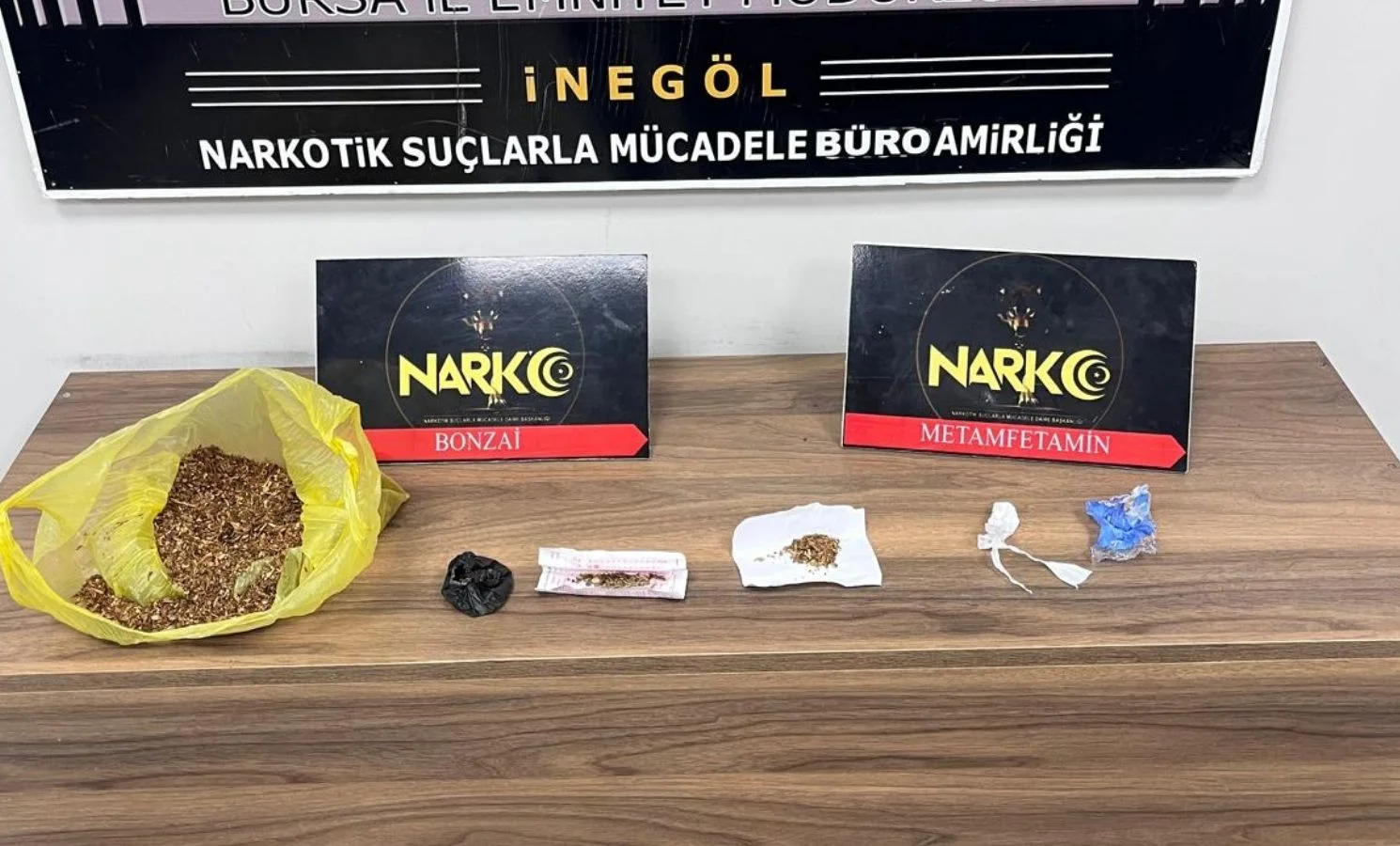 İnegöl'de işyerine uyuşturucu baskını!