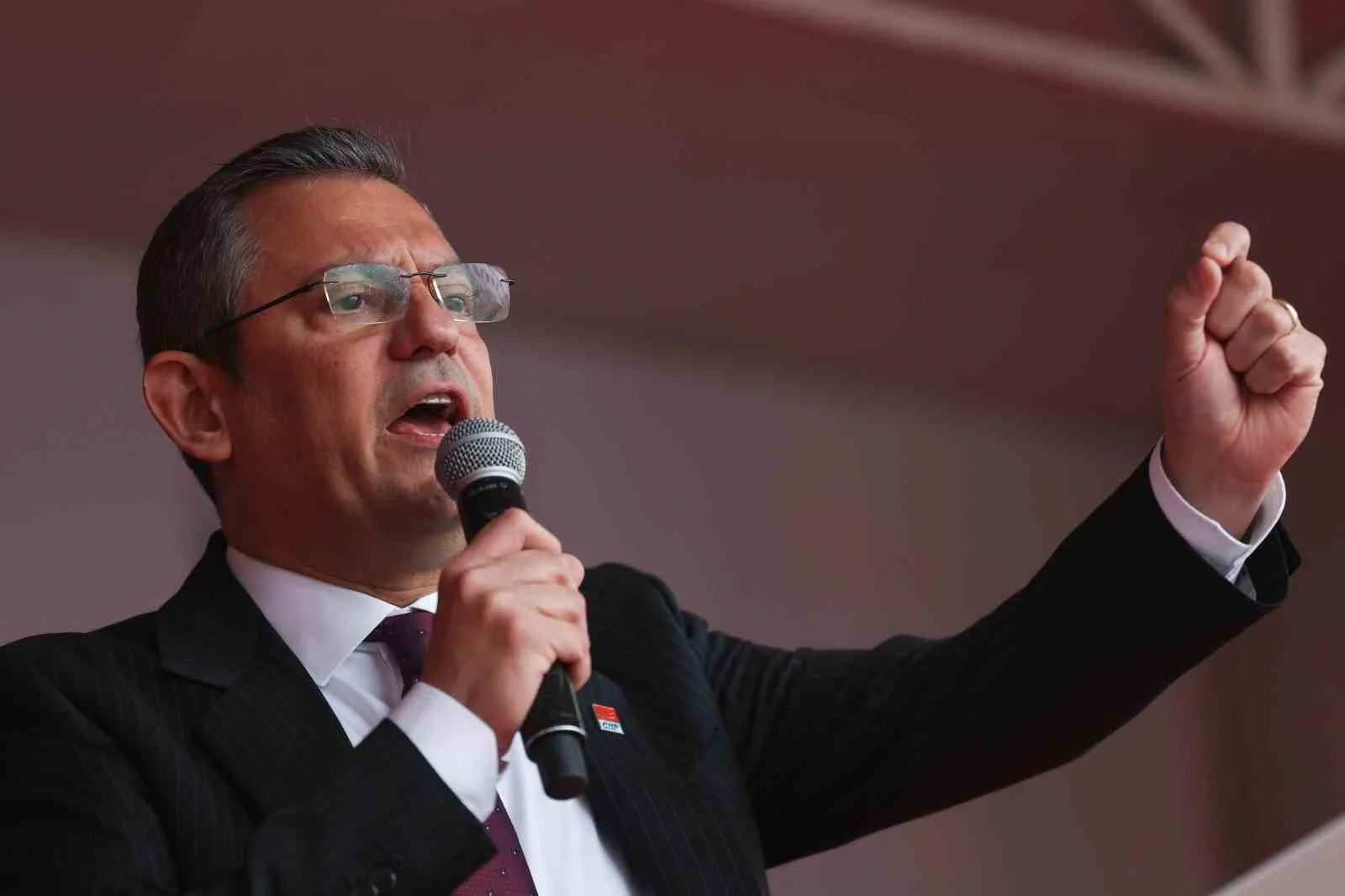 CHP, AKP'de üst düzey isimle ilgili dosyayı açıklayacak