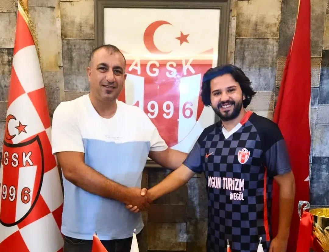 Alanyurtspor, Tecrübeli Forvet Talha Üz'ü Transfer Etti!