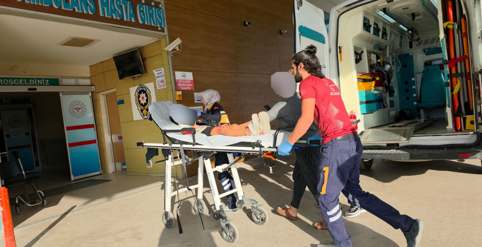 İnegöl'de Scooter Kullanan Çocuk Süs Havuzuna Çarparak Yaralandı