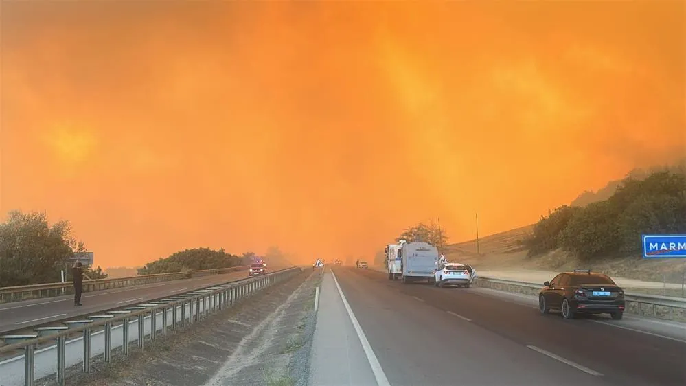 Yenişehir'de yangın korkutucu boyutlara ulaştı!