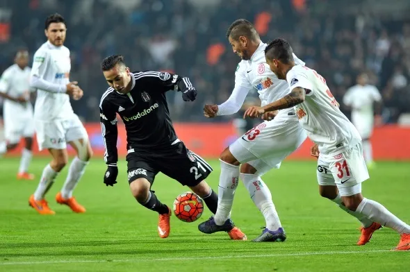 Alanyaspor Beşiktaş canlı izle! İnat TV, Justin TV, Selçuksports, beIN Sports HD maç linki