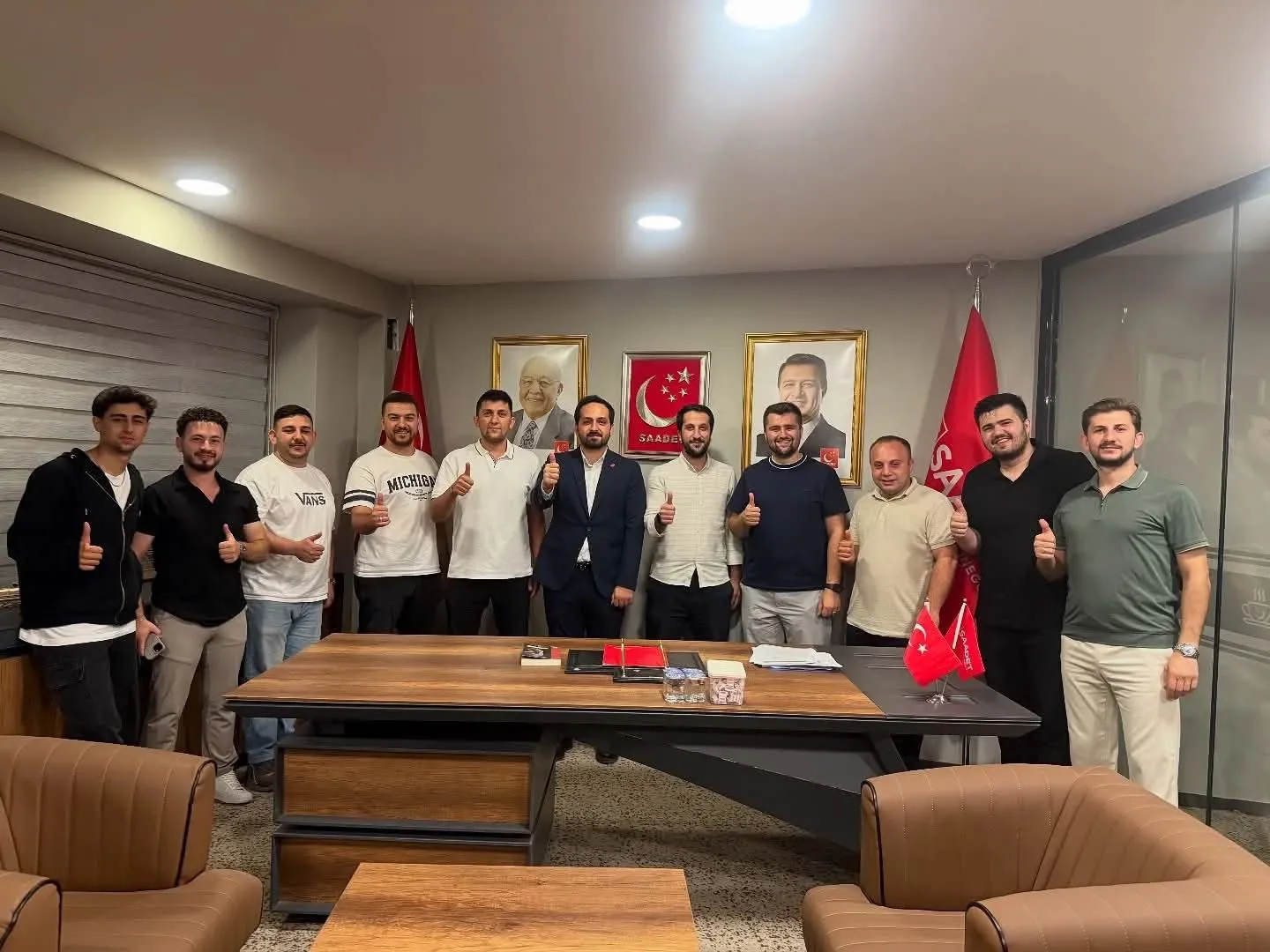 Saadet Partisi İnegöl Gençlik Kolları’nda görev değişimi gerçekleşti