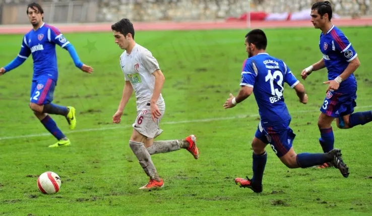 Bir dönem Süper Lig ekiplerinin takip ettiği İnegöllü isim Yenişehir Belediye ile anlaştı