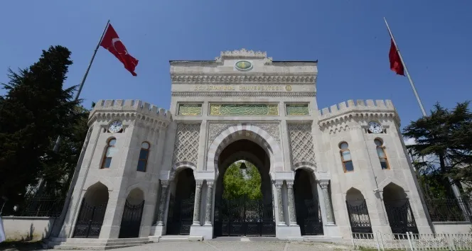 AUZEF öğrencileri dikkat: 2025 kayıt yenileme takvimi