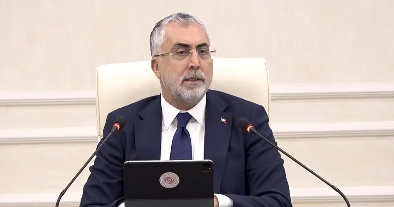 Çalışma Bakanı’ndan Yeni Asgari Ücret Sinyali