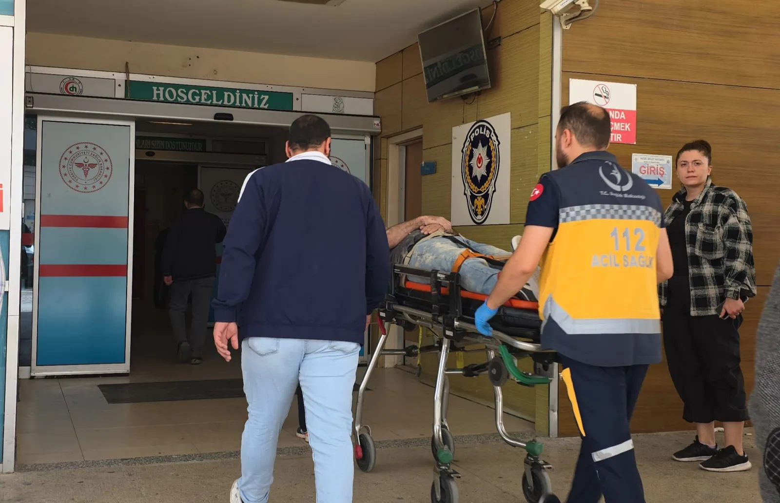 İnegöl'de feci kaza! İşçi 2 metreden düştü