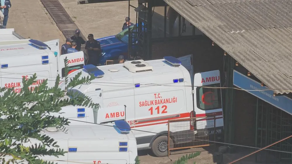 Maden ocağında göçük! 1 madenci mahsur kaldı