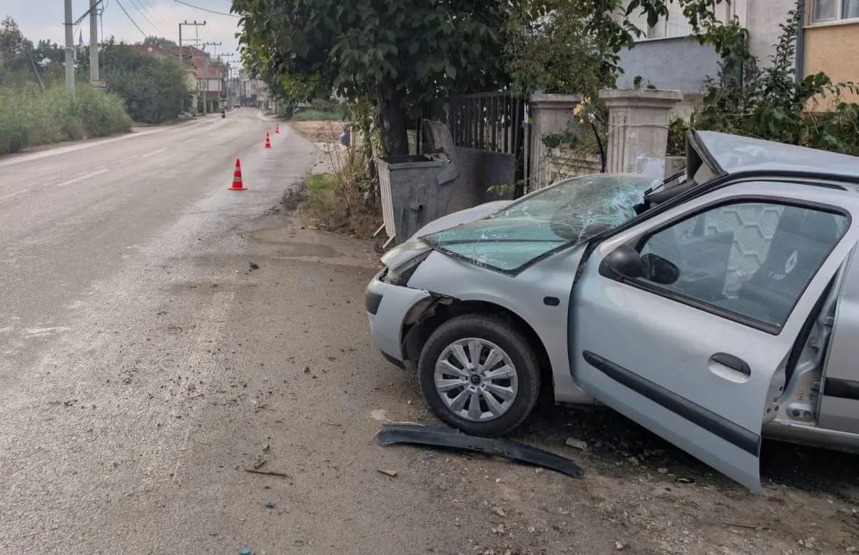 İnegöl'de feci kaza! Genç sürücü ağır yaralandı