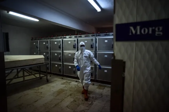İnegöl'de merkez mezarlıklar kapasiteyi aştı! Yeni alan İsaören'de
