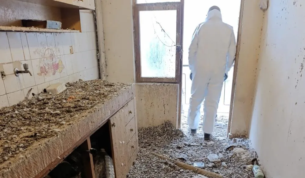 Binayı öyle bir hale getirdi ki mahkeme kararıyla boşaltıldı