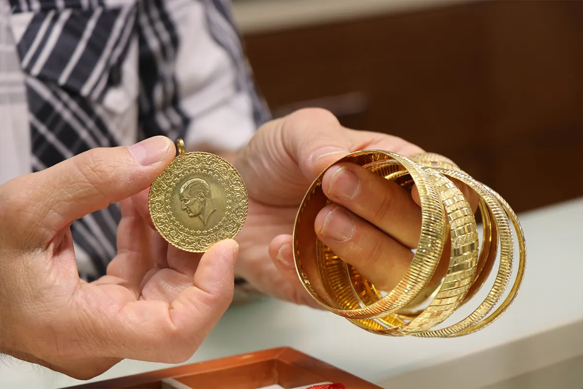 Jeopolitik Riskler Azaldı, Altın Fiyatları Düştü