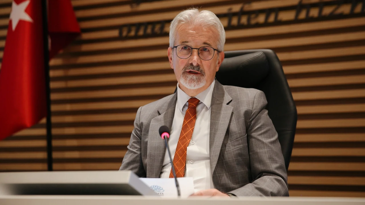 Gözaltına alınan Turgay Erdem hastaneye kaldırıldı