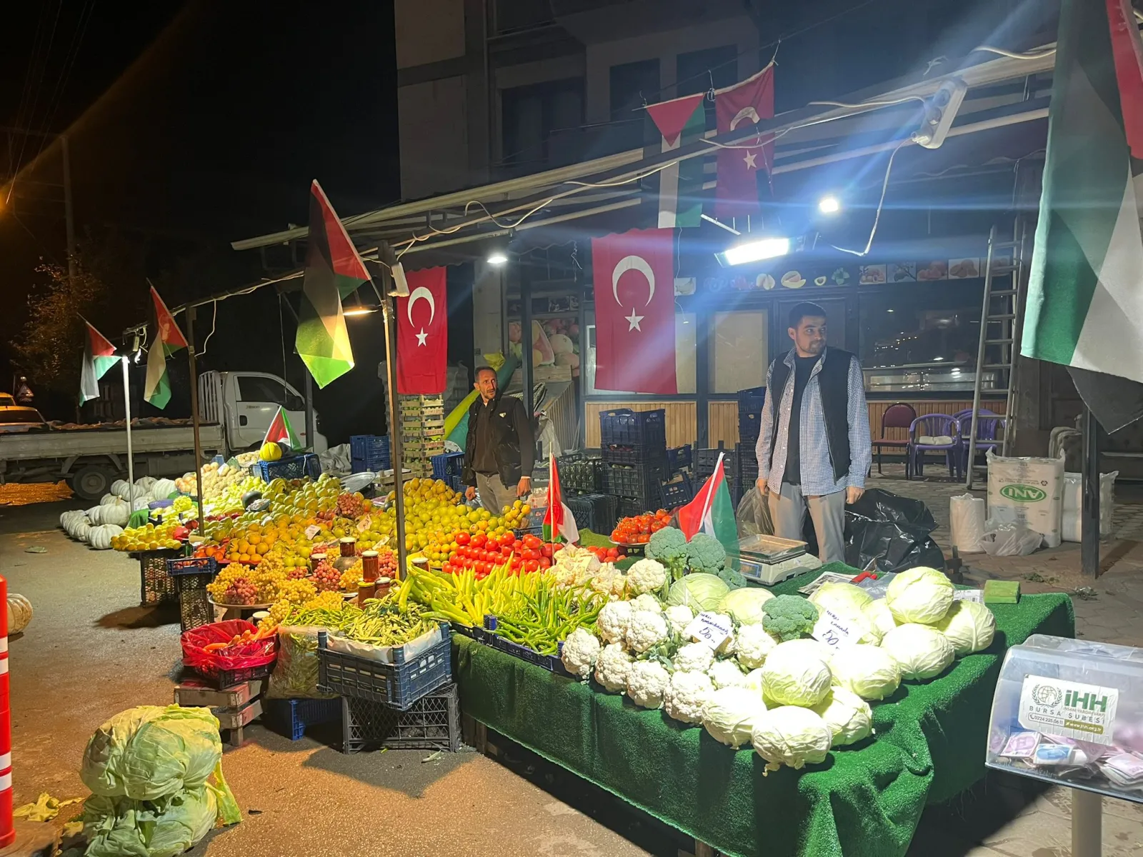 Çeltikçi Mahallesi halkından Gazze'ye anlamlı destek