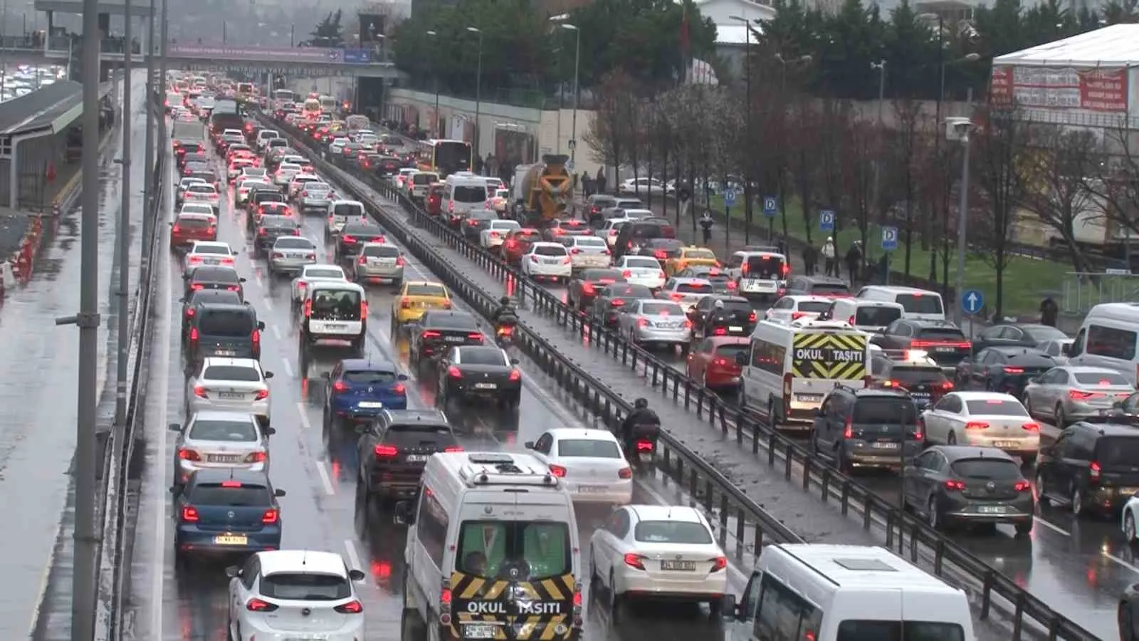 Bayram Trafiğinde Radar Alarmı: Hangi Tedbirler Alındı?