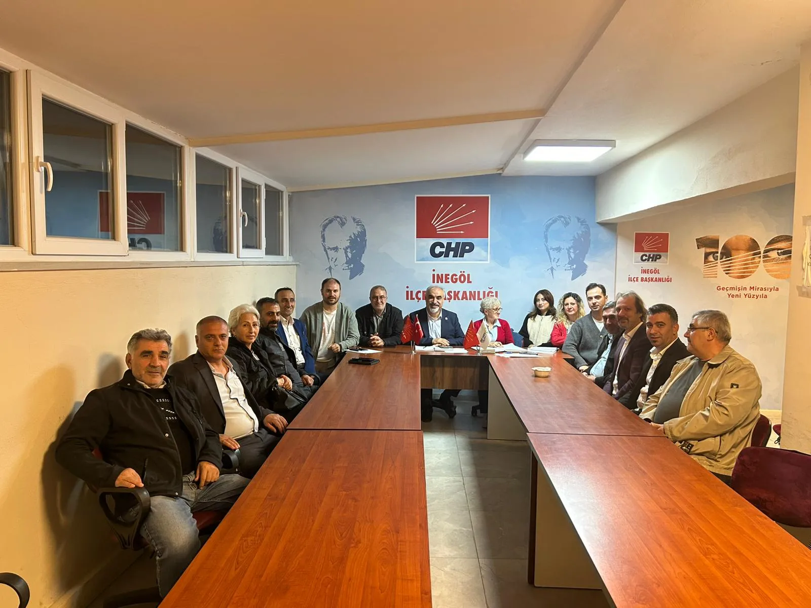 CHP İnegöl İlçe Başkanlığı’nda Görev Dağılımı Tamamlandı