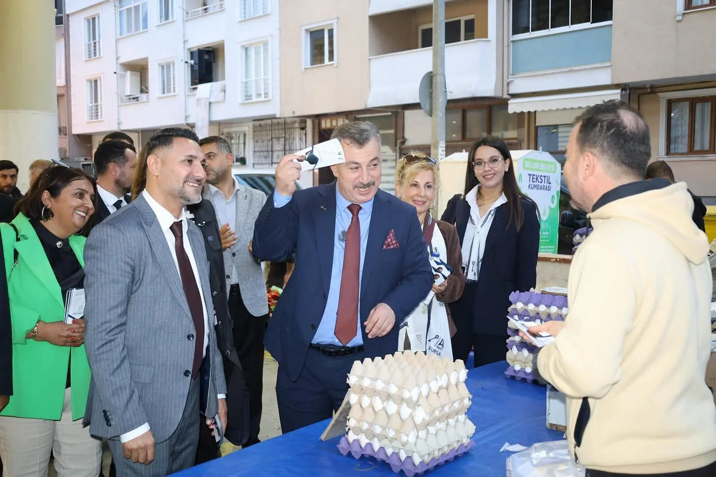 Anahtar Parti'den Gürsu'ya 300 Kişilik 'Kapı Kapı Anahtar' Çıkartma!