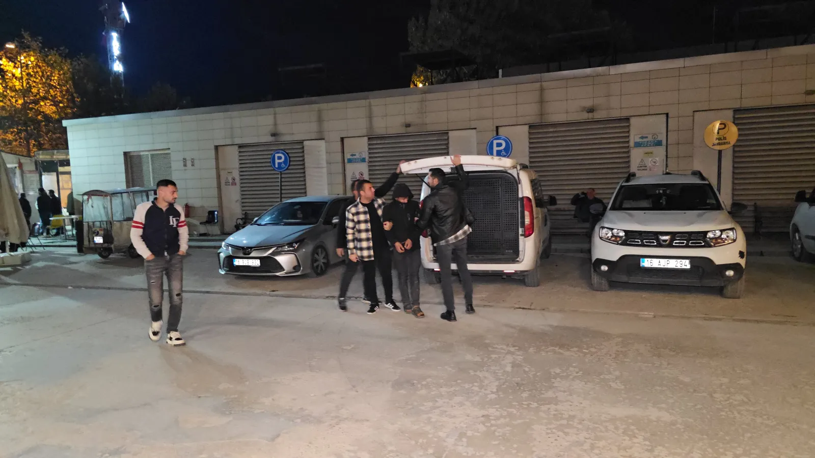 Cezaevi firarisi çalıntı motosiklet ile yakalandı