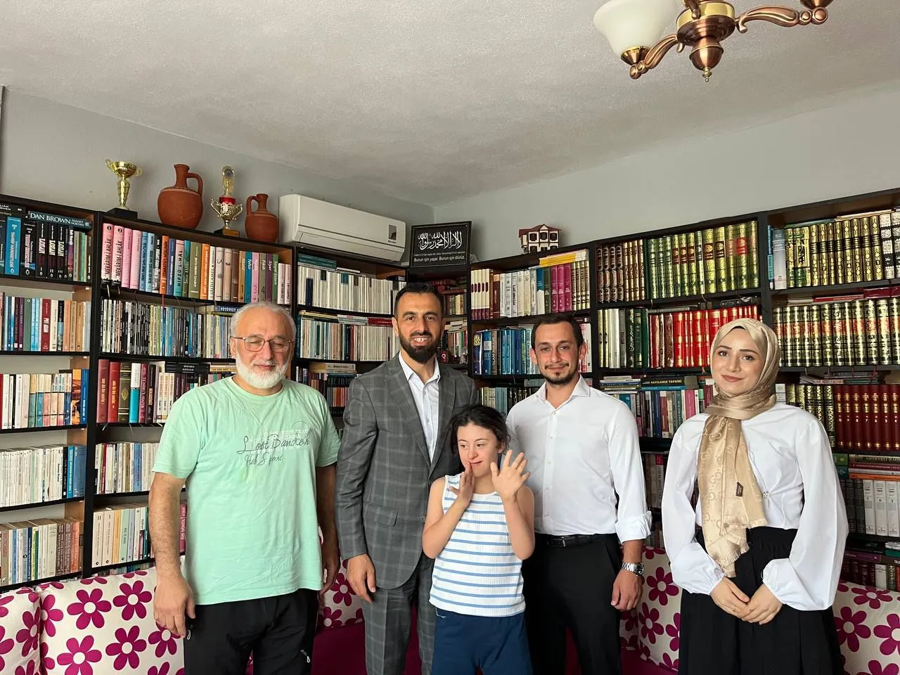 İnegöl'de "Aile yılı" kapsamında yürekleri ısıtan ziyaret