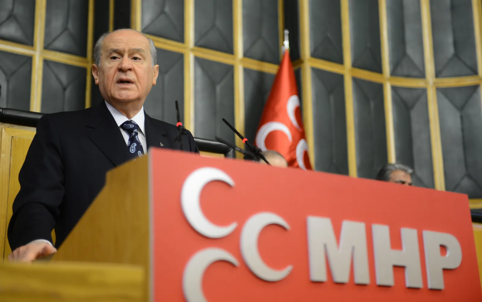 MHP emekliler için harekete geçti