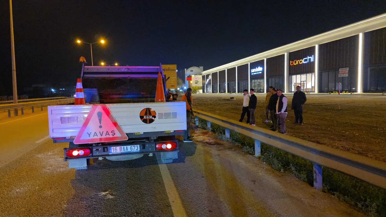 İnegöl'de gençlerin motor yarışı facia ile bitti