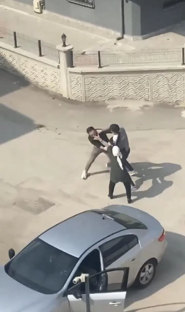 Yol verme kavgası meydan savaşına döndü!