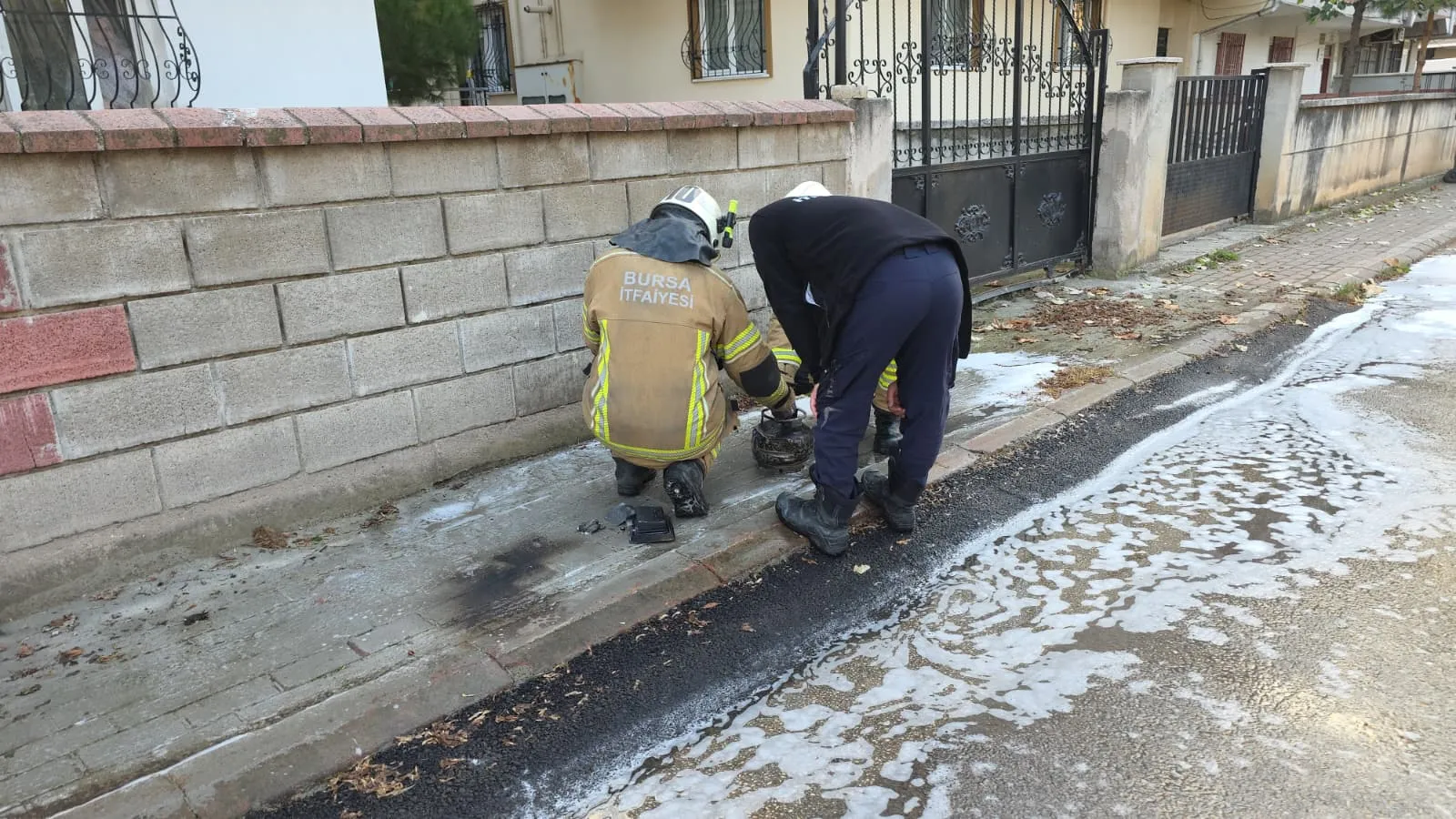 İnegöl'de ısınmak için kullanılan tüp alev aldı! Facia son anda önlendi