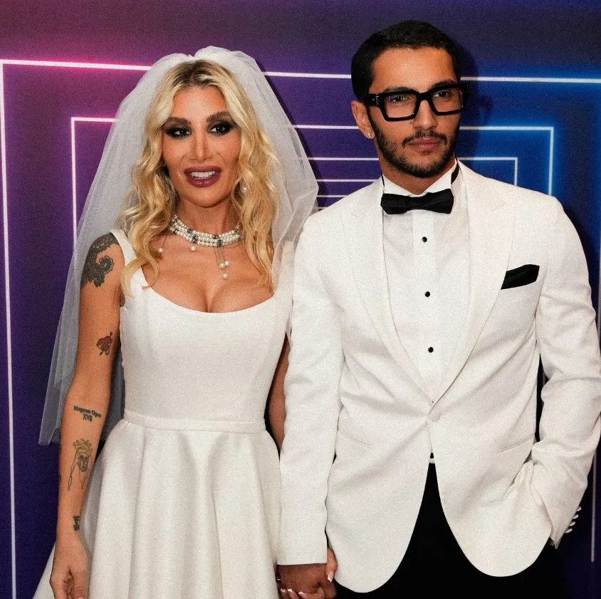İrem Derici ve Melih Kunukçu Evlilik Hazırlığı Yapıyorlardı, Şimdi Ayrılık İddiaları Konuşuluyor