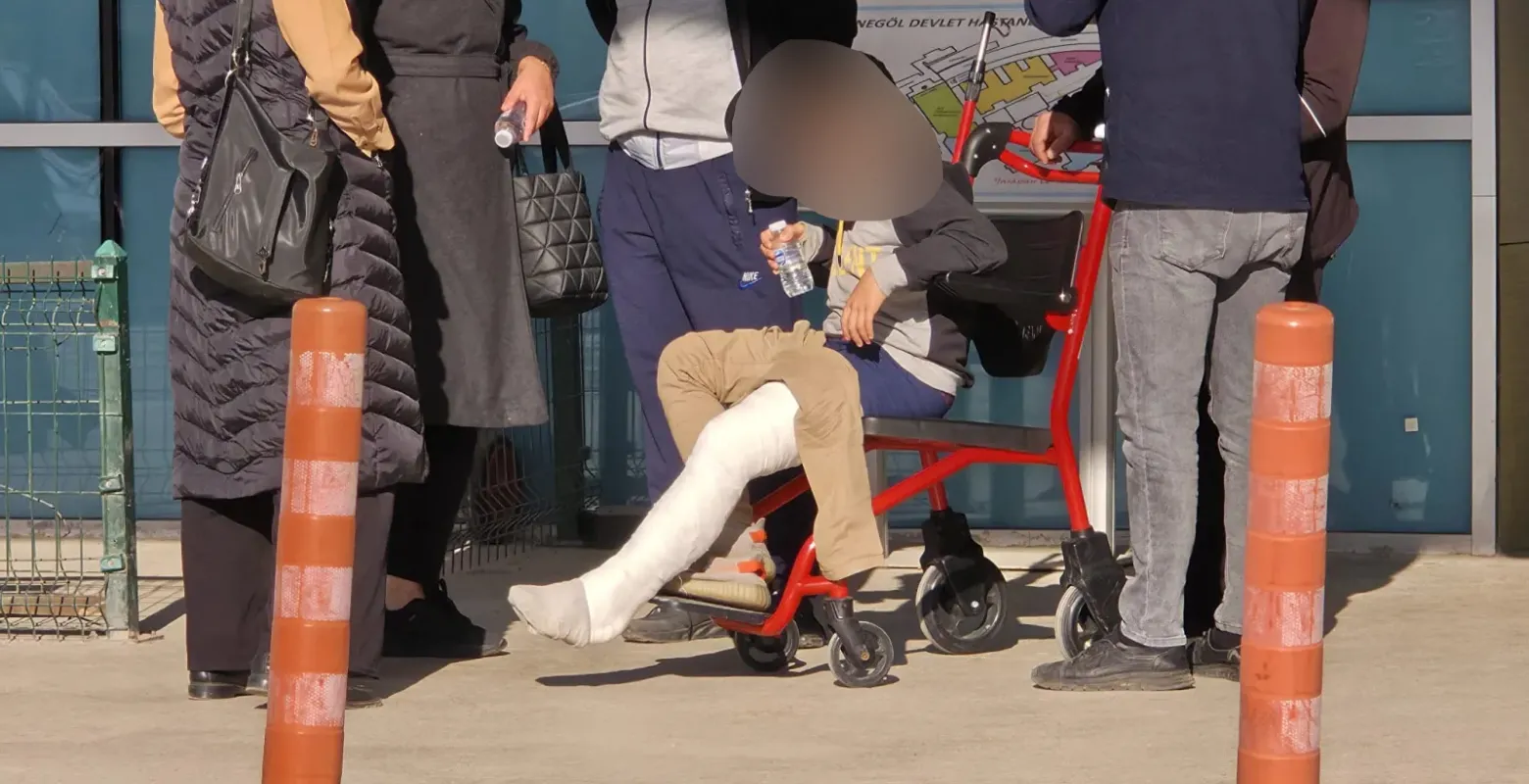 İnegöl'de 12 yaşındaki çocuğa kamyonet çarptı!