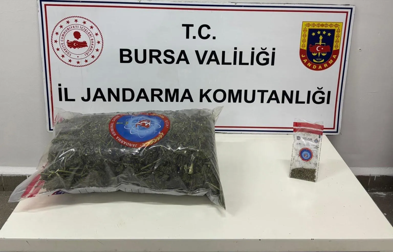 İnegöl Kırsalında Gizli Uyuşturucu Deposu Ortaya Çıkarıldı