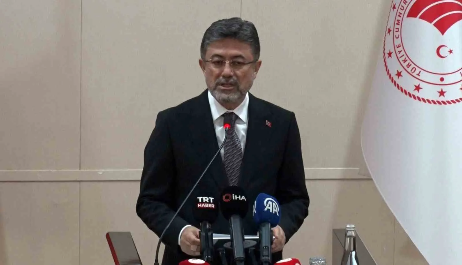 Gıda zehirlenmelerinin ardından Bakan Yumaklı'dan yeni karar