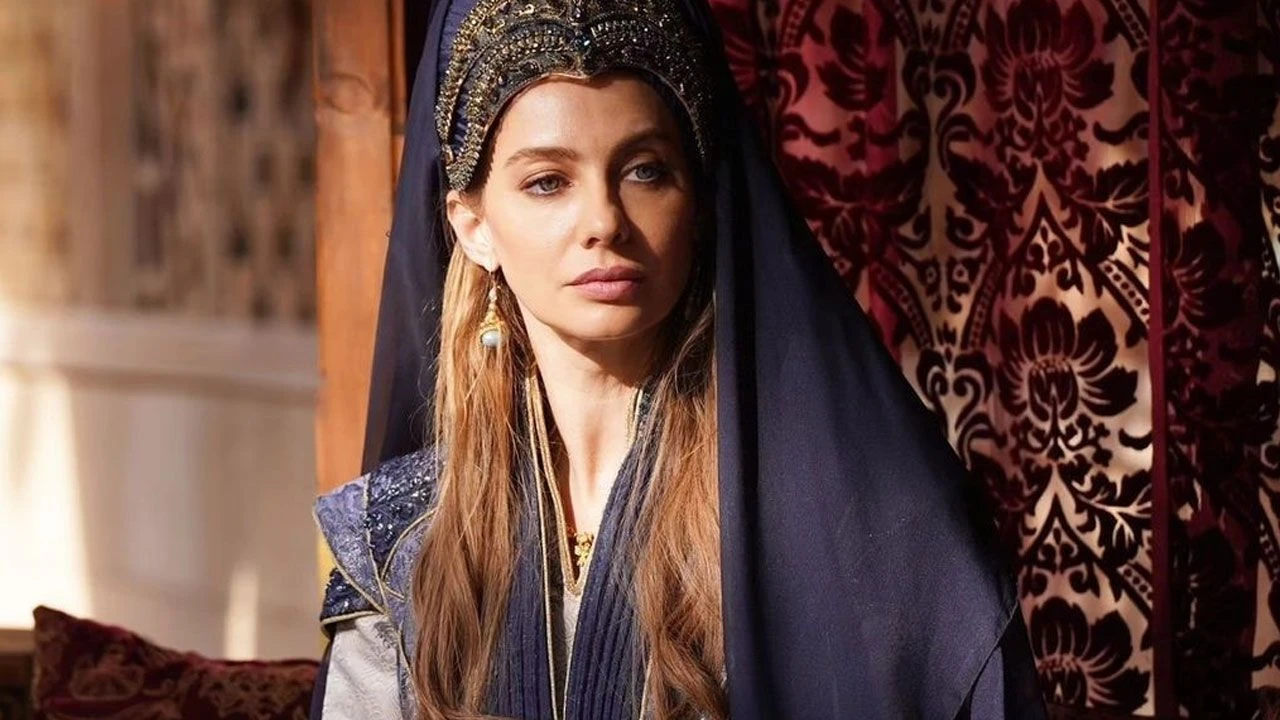 Tuba Ünsal kimdir? Kaç yaşında, nereli, hangi dizilerde oynadı?