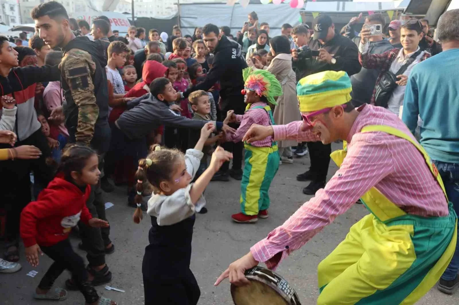 Gazze’de çocuk sinema festivali: Bombalar arasında umut