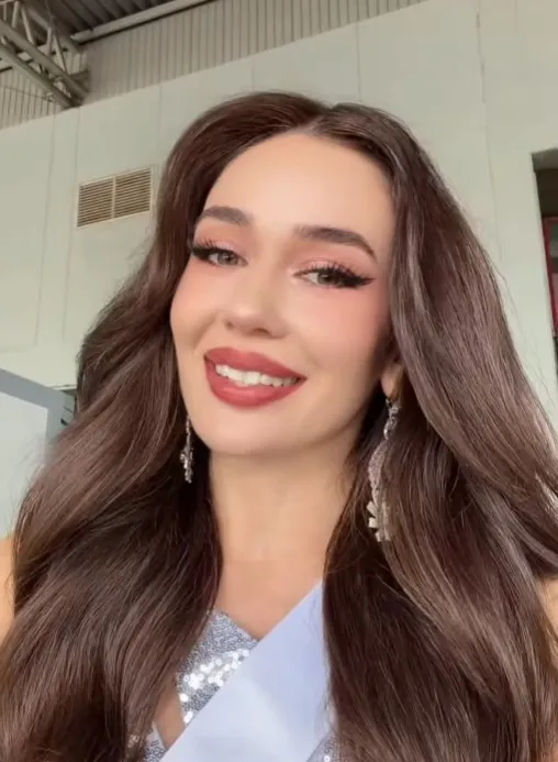 Miss Universe 2025’te Skandal! Ceren Arslan İlk 30’a Giremedi, Tepkiler Büyüyor