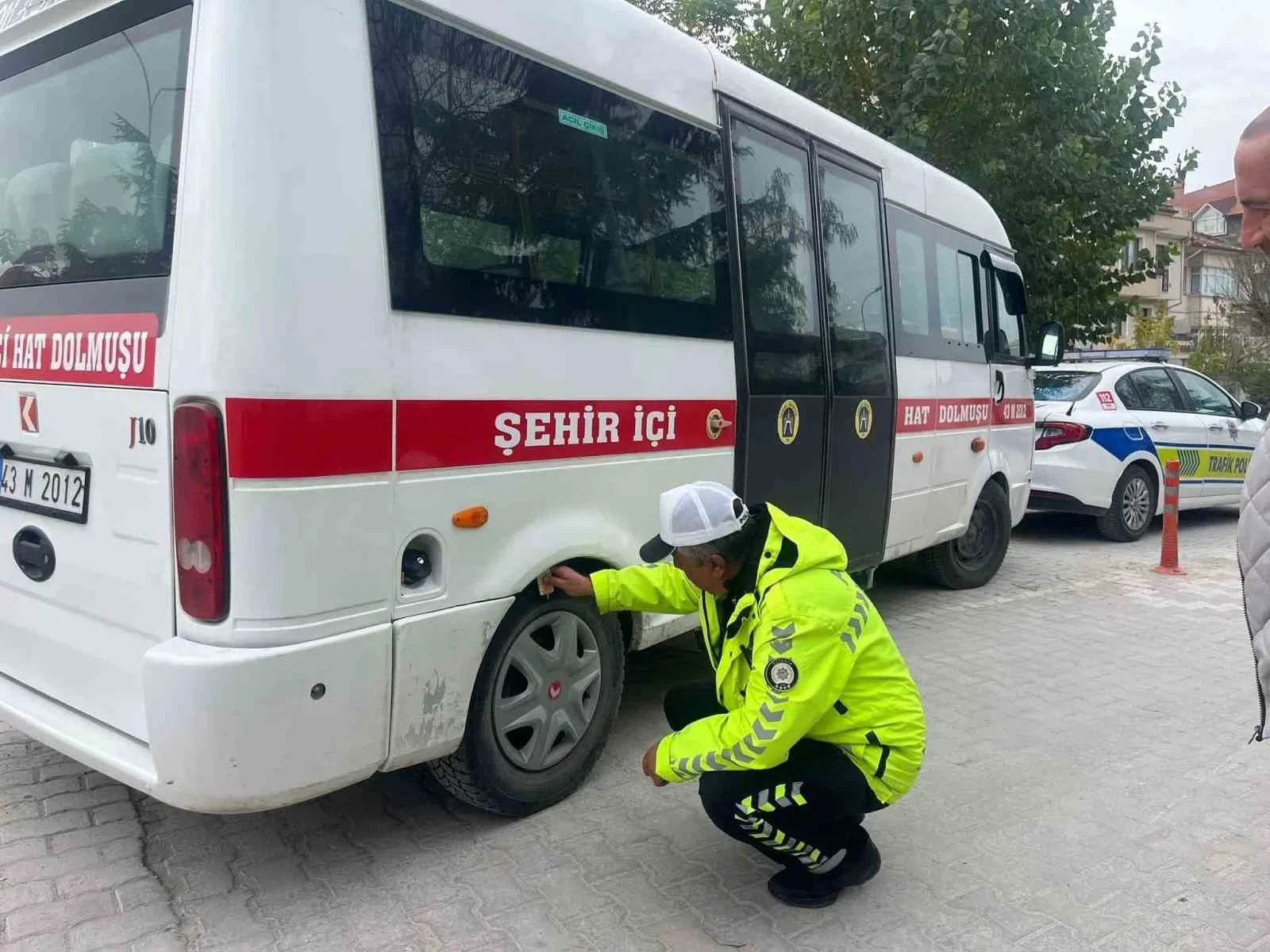 Tavşanlı'da Kış Lastiği Denetimleri Sıklaştırıldı