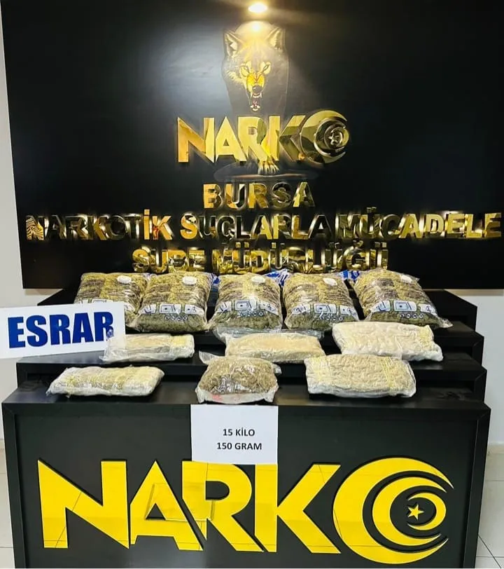 Bursa'da uyuşturucu operasyonu: 15 kilo esrar ele geçirildi