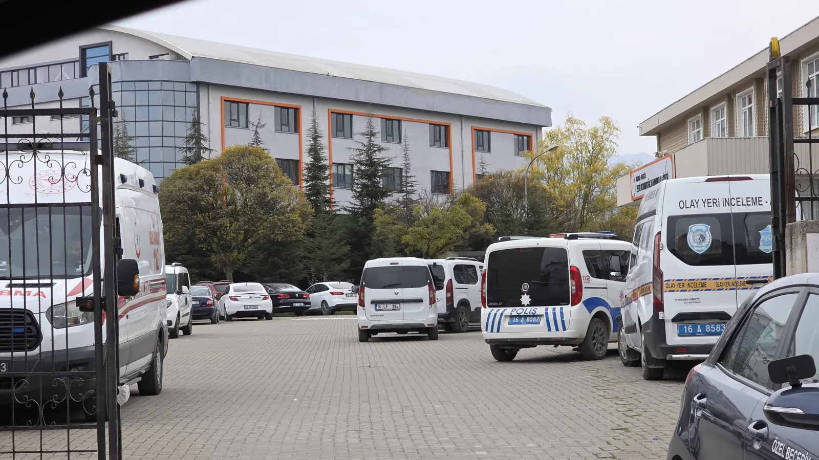 İnegöl’de lise öğrencisi canına kıydı