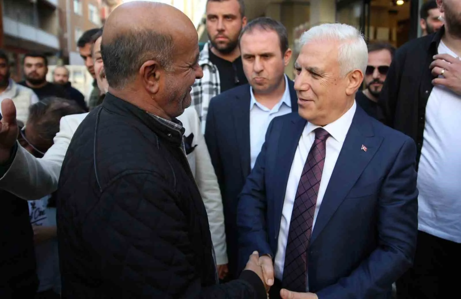 Yeni yıl öncesi ihtiyaç sahibi emeklilere, 2 bin 500 lira destek