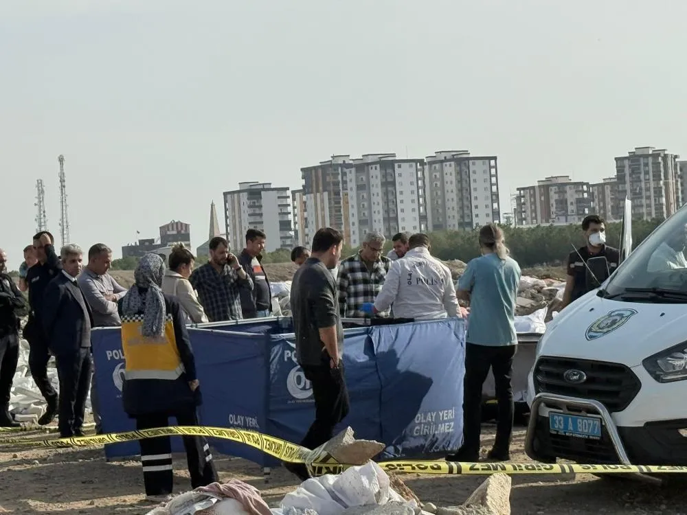 Çekyatın içinden bıçaklanıp tuzlanmış ceset çıktı