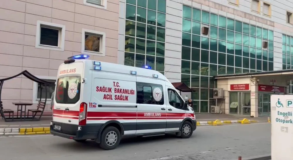 Bursa'da okul kantininde tarihi geçmiş profiterol satışı