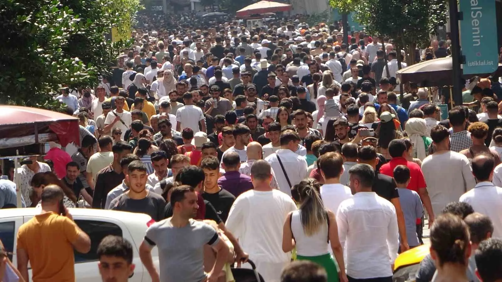 Genç işsizlik yüzde 15,6’ya yükseldi