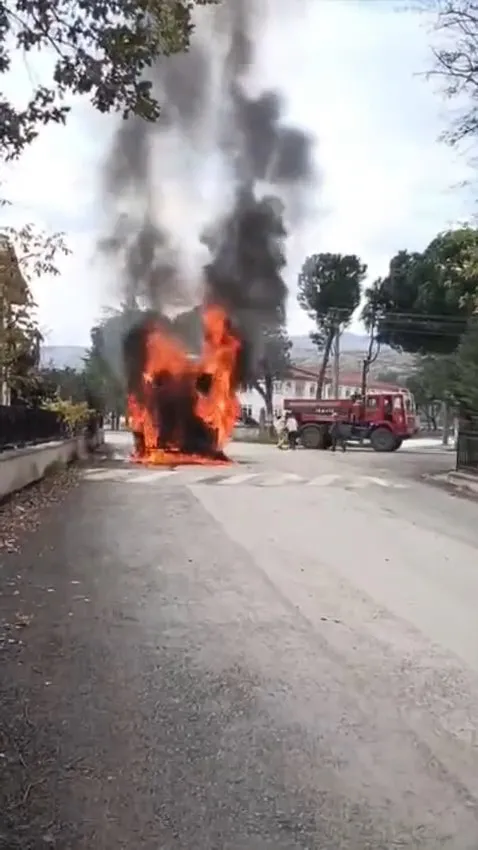 Hafriyat kamyonu küle döndü!