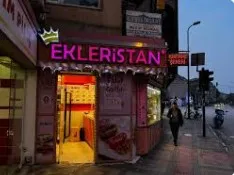 İnegöl'de şubesi olan 400 mağazalı tatlı devi krizi aşamadı