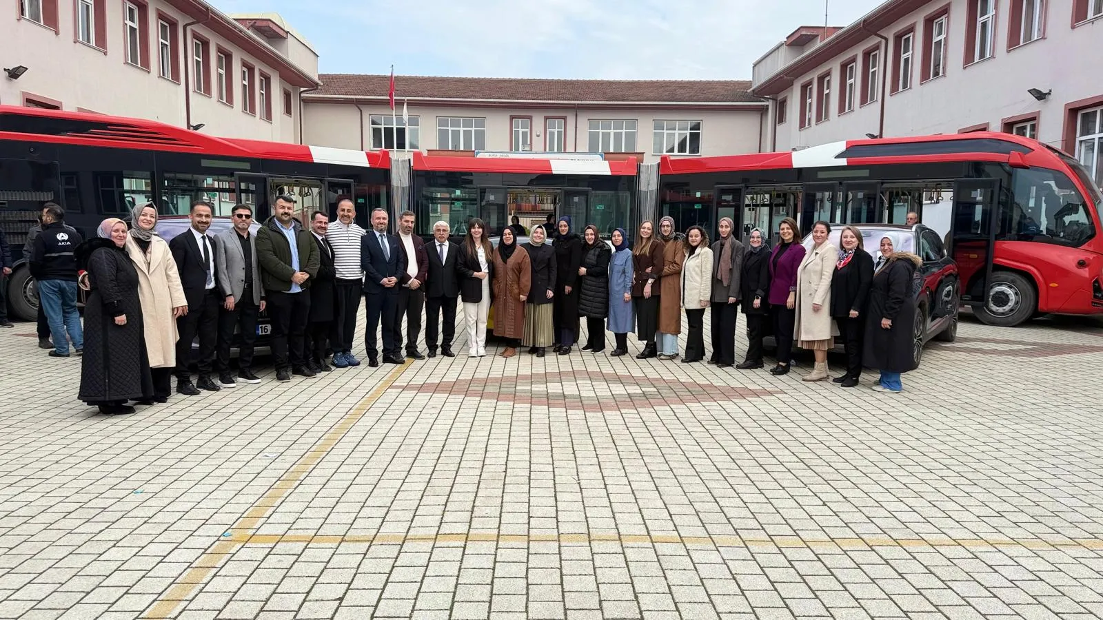 İnegöl'de ilk defa yerli malı haftası böyle kutlandı