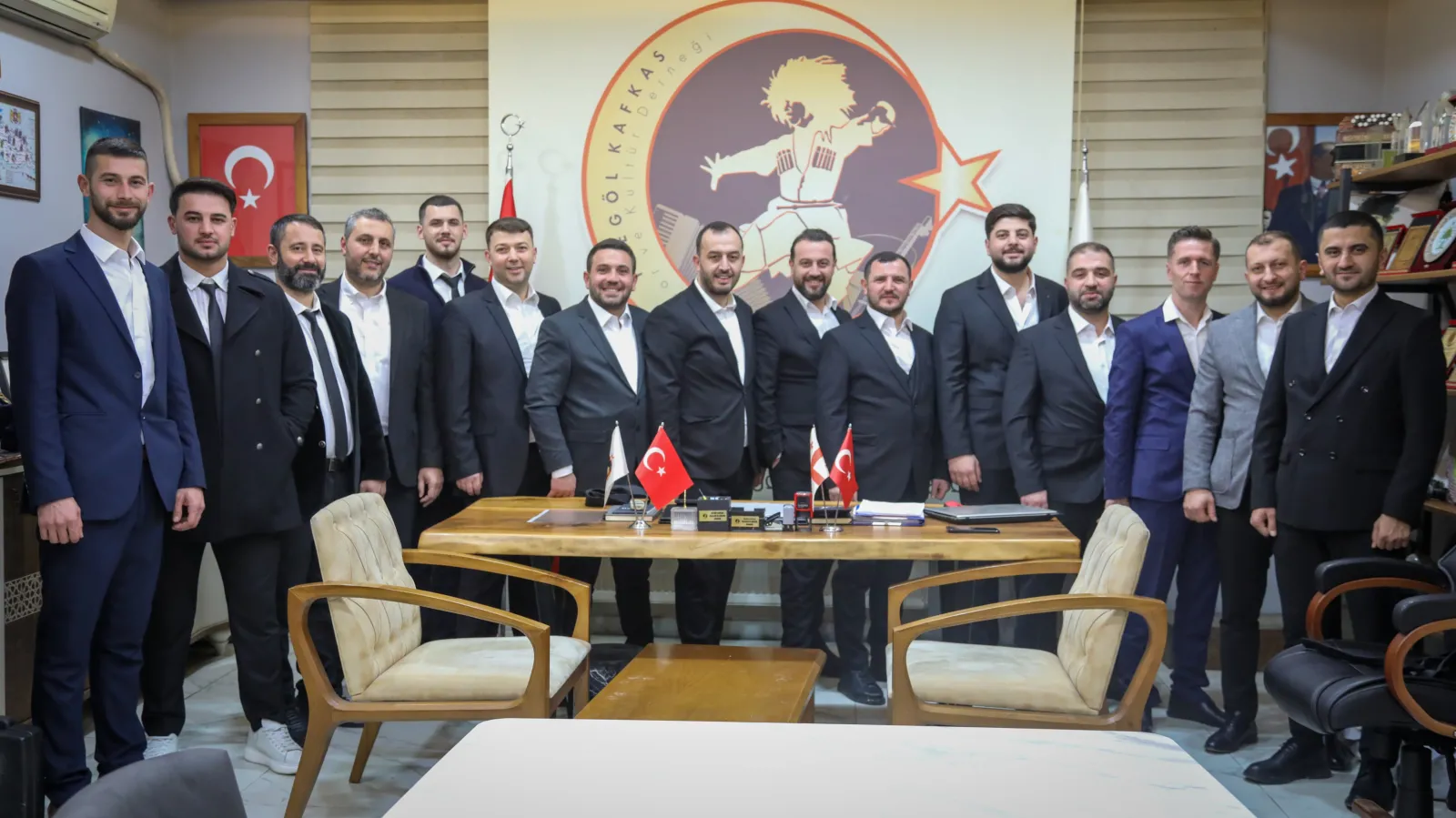 İnegöl Kafkas Folklor Derneği'nde yeni yönetim belli oldu