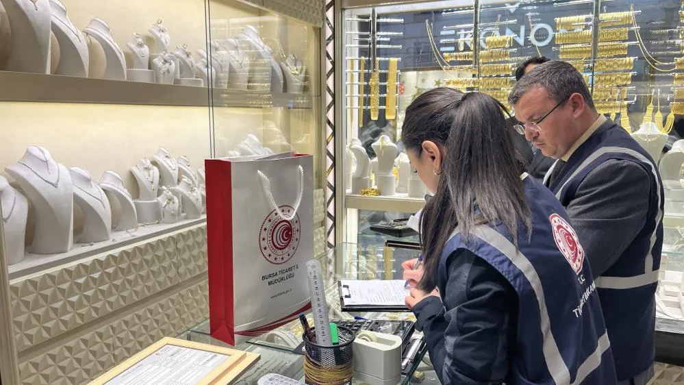 Bursa’da kuyumcu ve emlakçılara milyonluk cezalar!